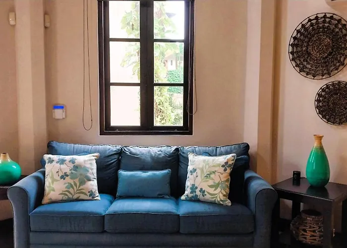 Catalinas Loft - For Up To 4 People Just Steps From The Apartamento